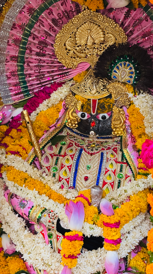 Daan Ghati Darshan Temple Govardhan
