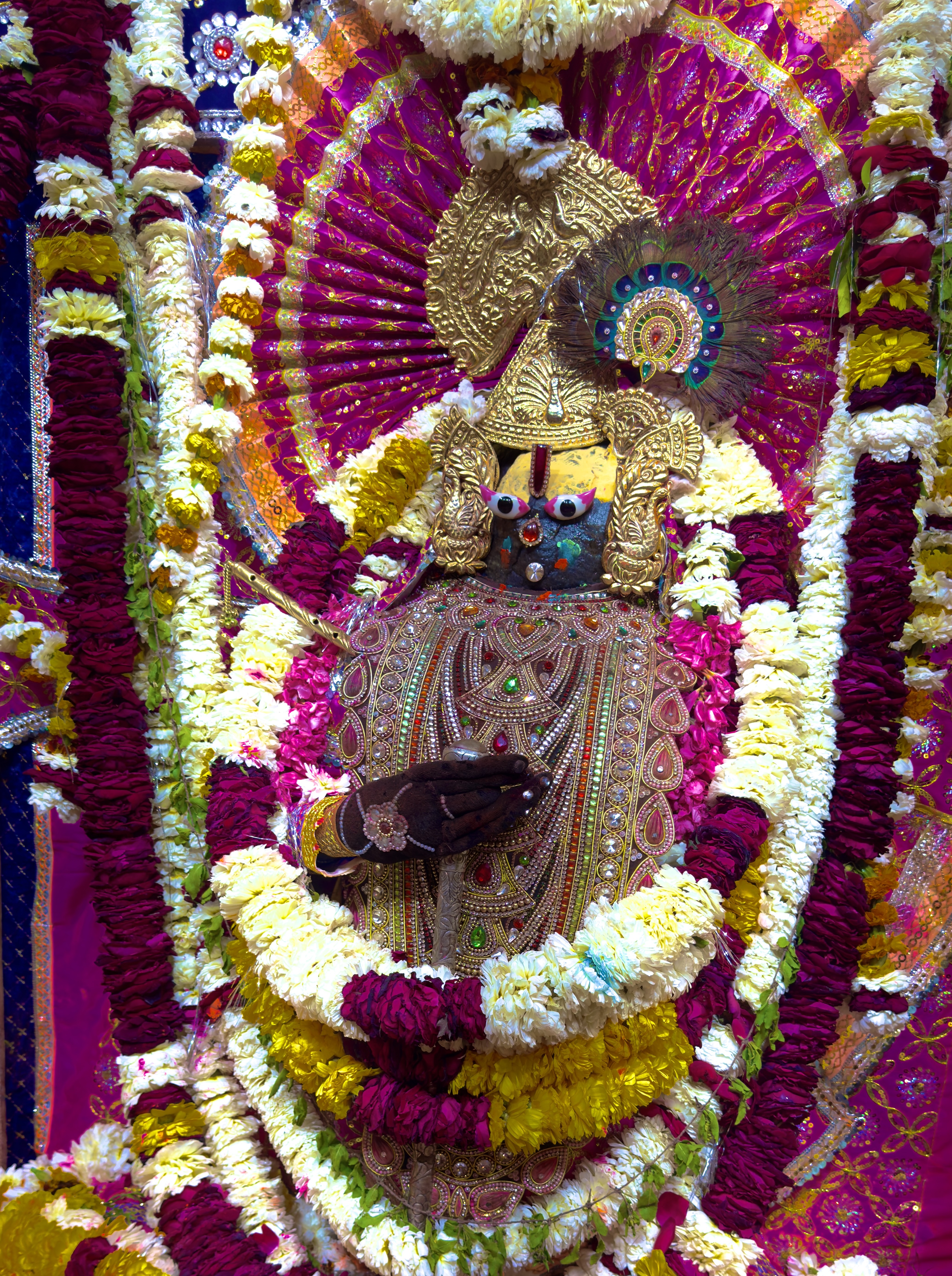Daan Ghati Darshan Temple Govardhan